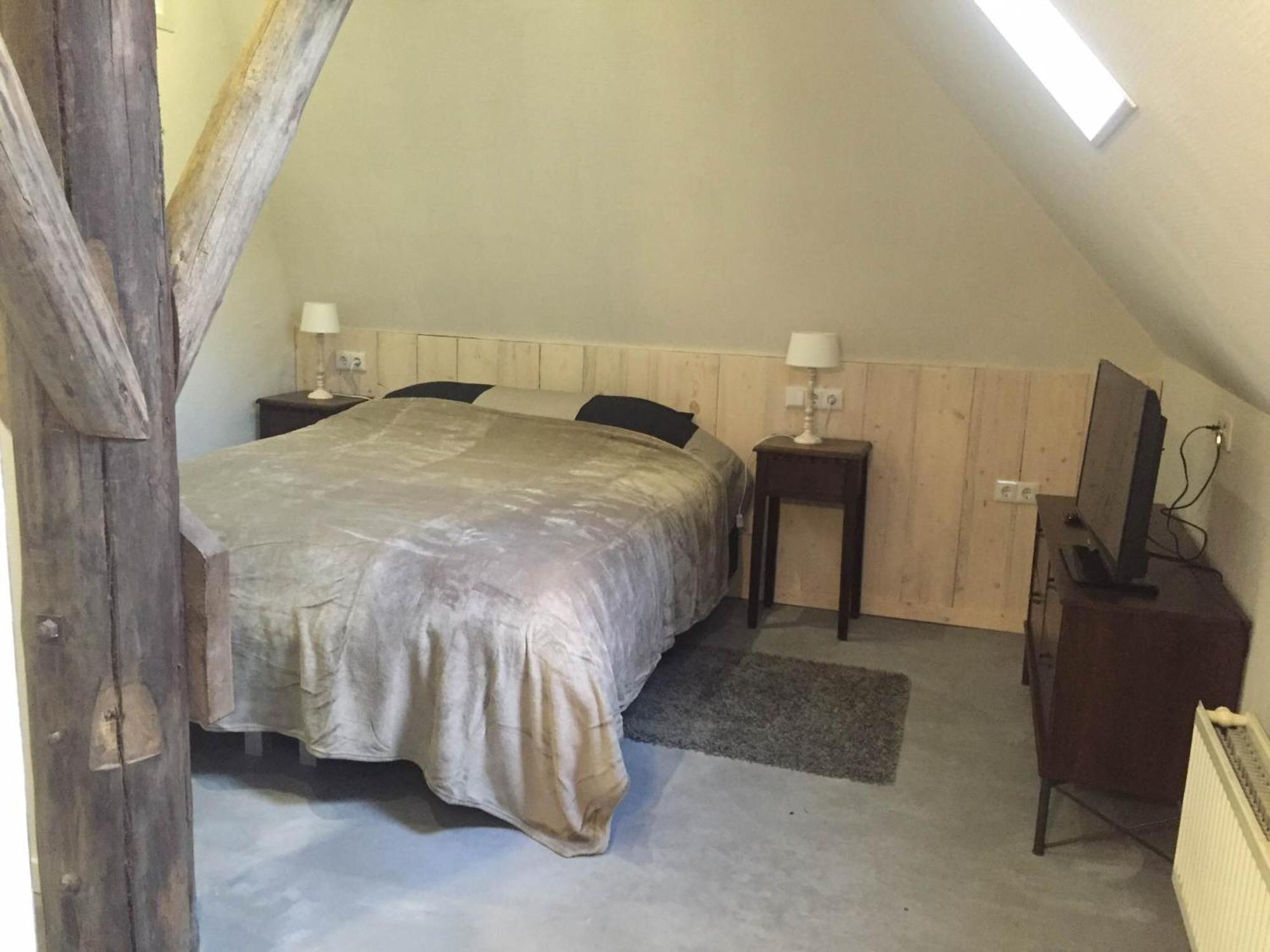 Slaopen En Stoet Bed & Breakfast Anderen Phòng bức ảnh